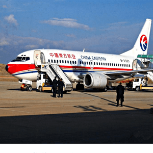 乌鲁木齐航空货运航空快运业稳步发展的原因是什么？